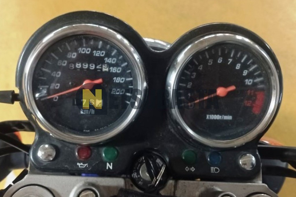 Suzuki GS 500 2004
