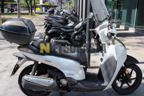Yamaha XVS 1100 Drag Star 2005