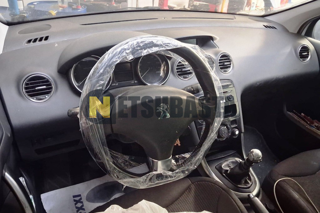 Peugeot 308 SW 1.6 e-HDi 2014