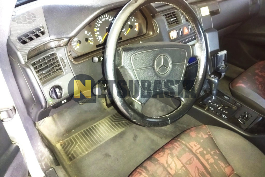 Mercedes-Benz E 300 TD Aut. 1998