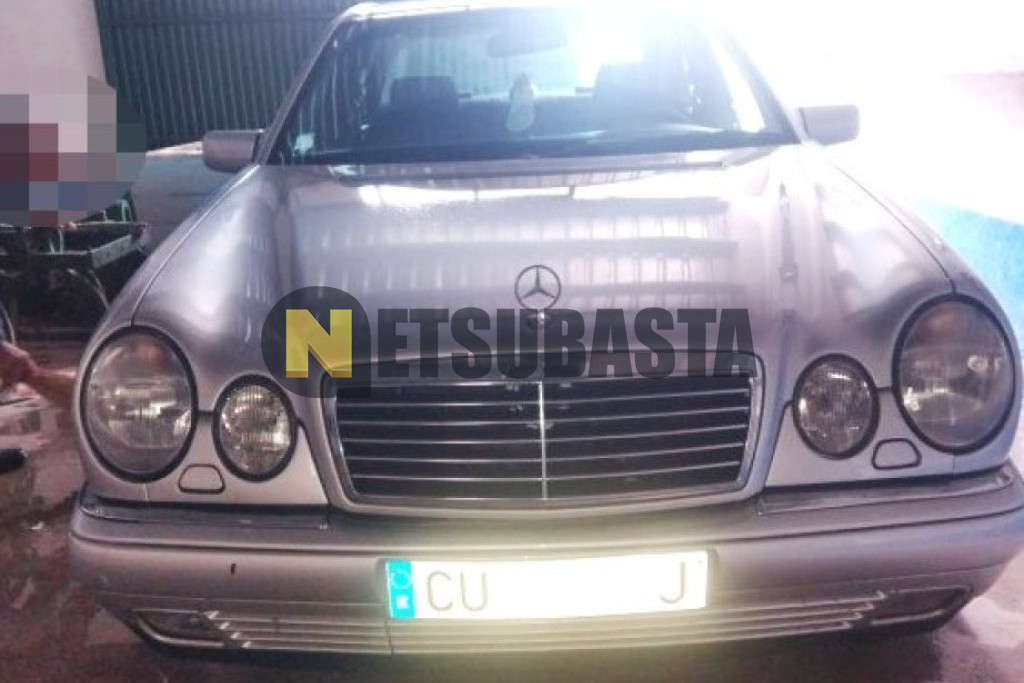 Mercedes-Benz E 300 TD Aut. 1998