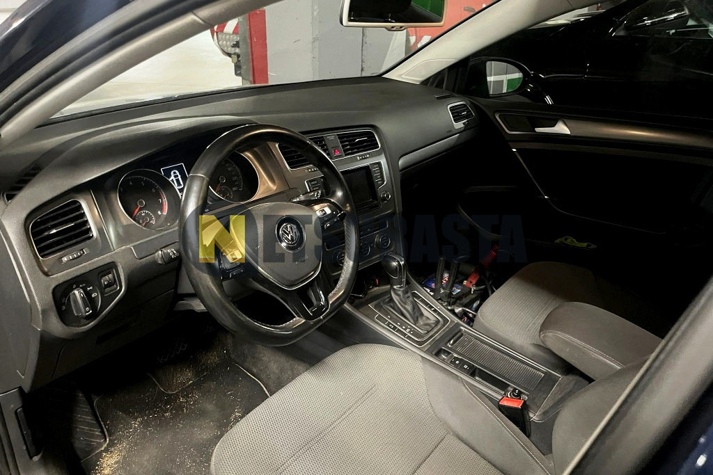 Volkswagen Golf 1.4 TSI BMT DSG 7 vel. 2013