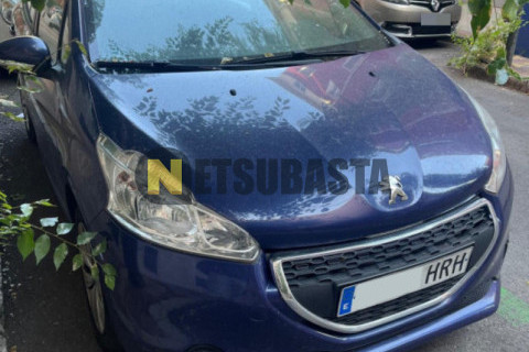 Peugeot 208 1.2 PureTech 2013