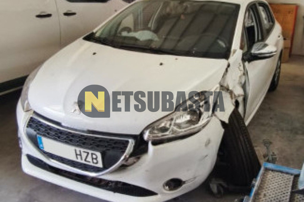 Peugeot 208 1.2 PureTech 2014