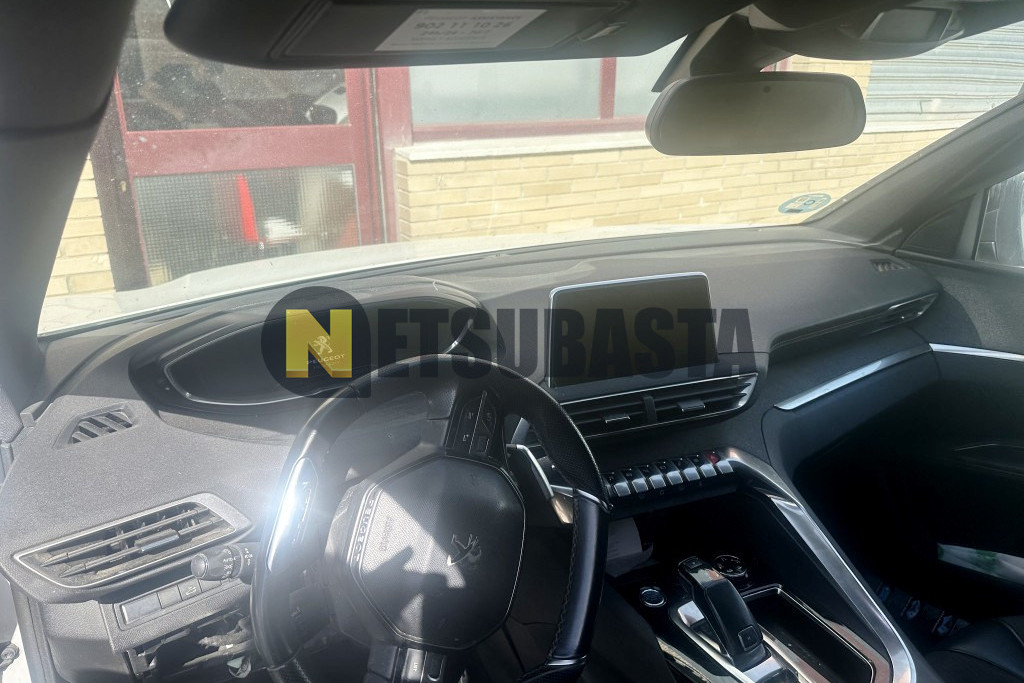 Peugeot 5008 1.6 THP EAT6 2017