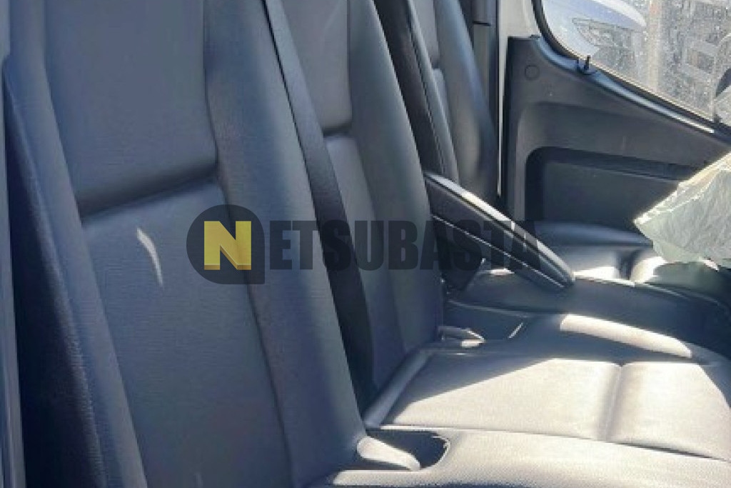 Mercedes-Benz Sprinter 317 CDI Caja/Chasis 2025
