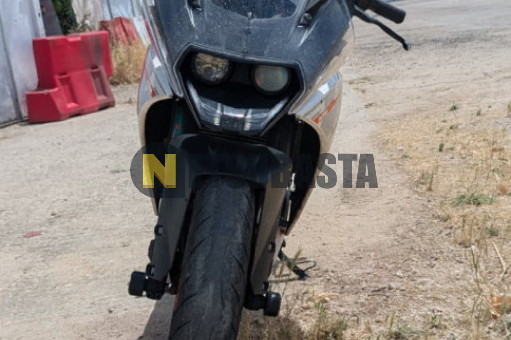 KTM RC 390 2015