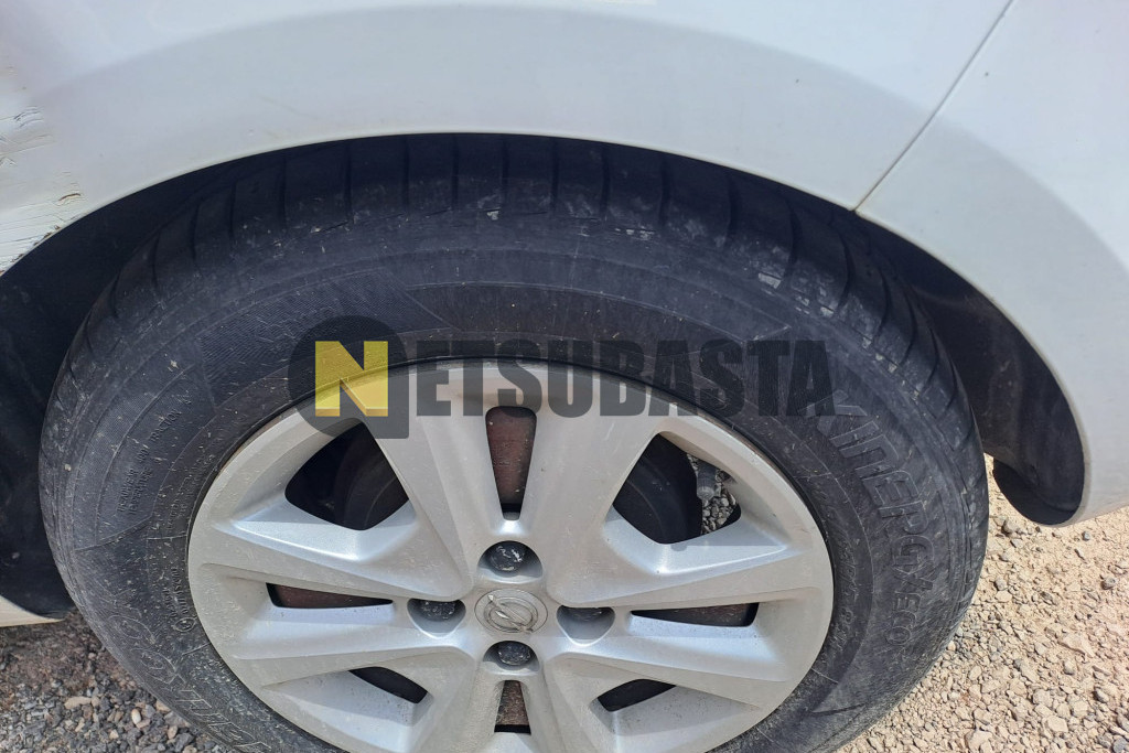 Opel Corsa 1.4 2016