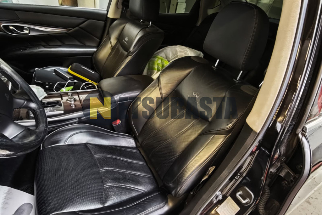 Infiniti M35h 2011