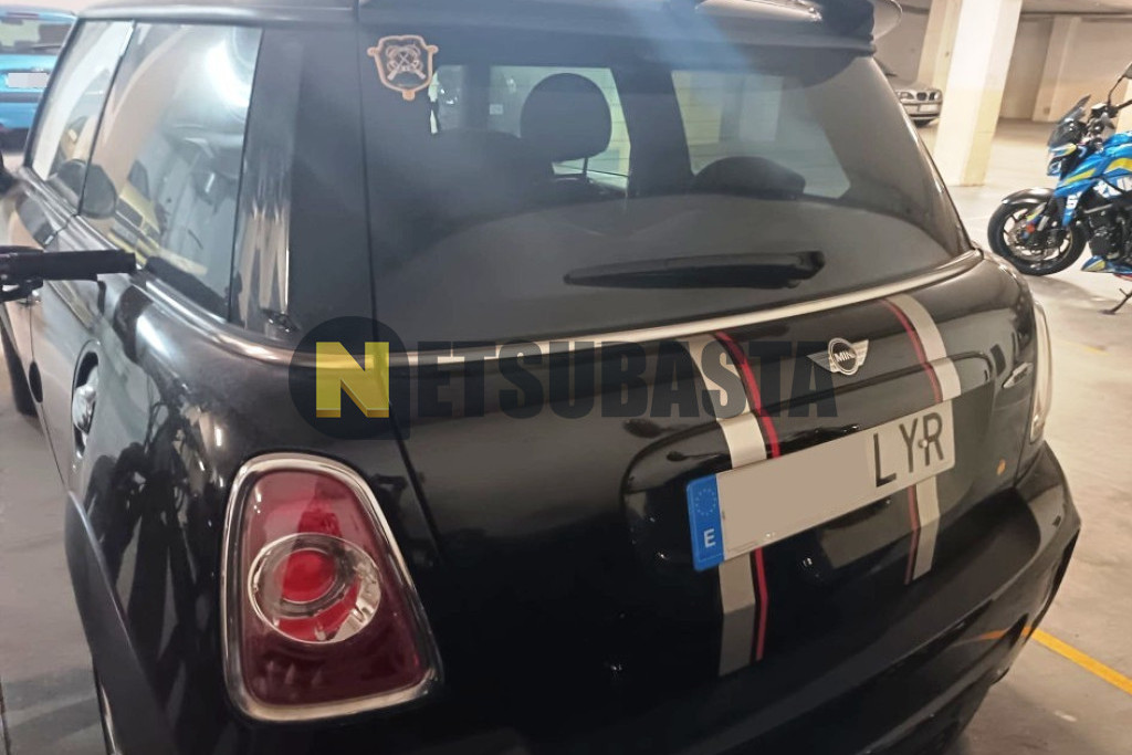 Mini John Cooper Works 2012