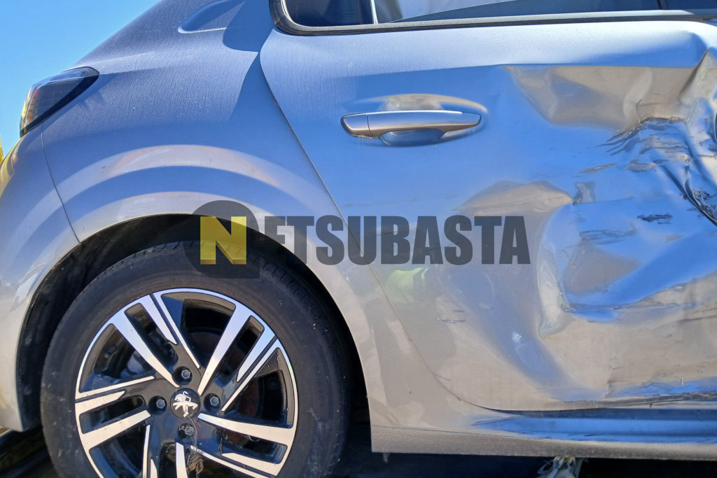 Peugeot 208 1.2 PureTech 2023