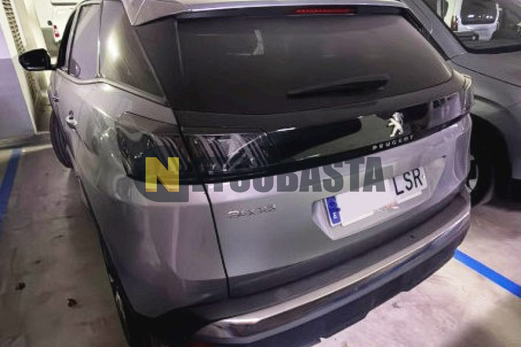 Peugeot 3008 1.2 PureTech 2021