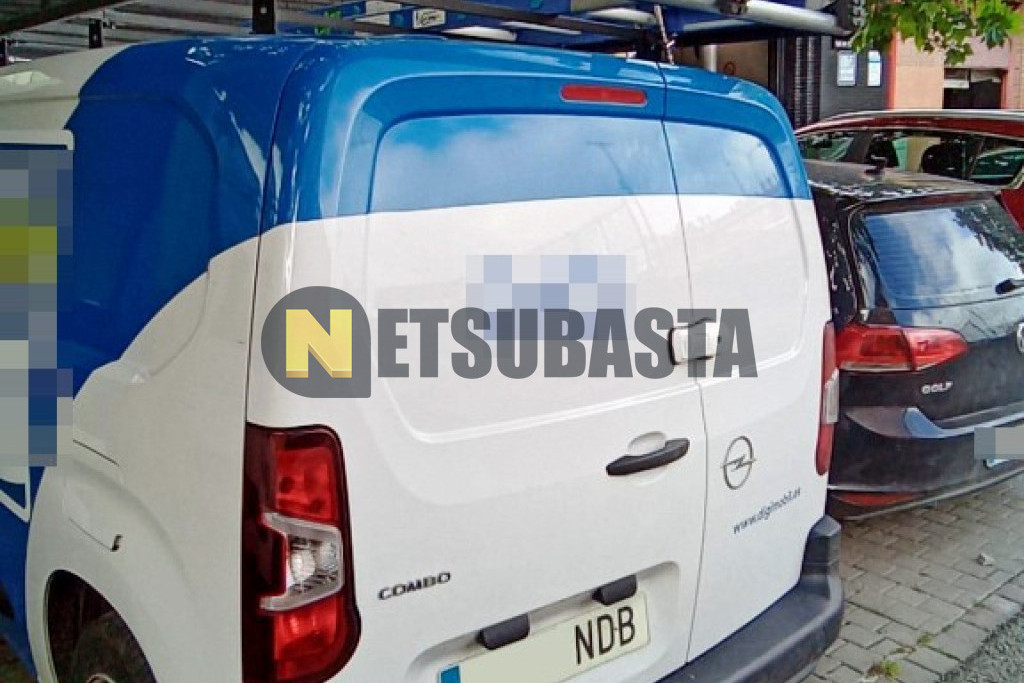 Opel Combo Cargo 1.5 Diesel 2025