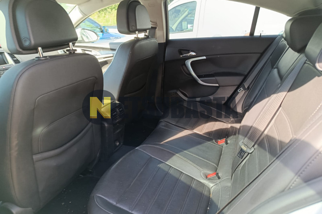 Opel Insignia 2.0 CDTI ecoFLEX 2011