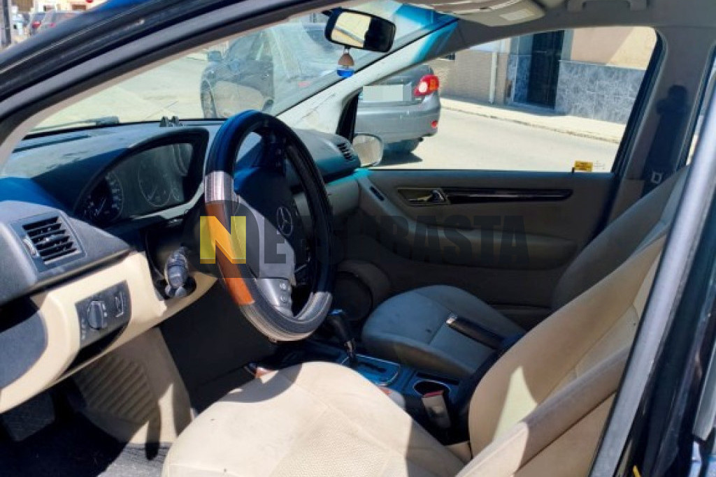 Mercedes-Benz A 180 CDI Aut. 2005