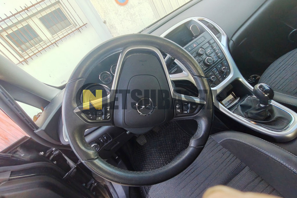 Opel Astra 1.6 CDTi 2014