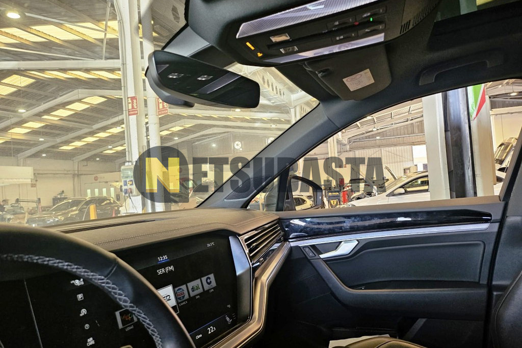 Volkswagen Touareg 3.0 V6 TDI 4MOTION Tiptronic 8 vel. 2019