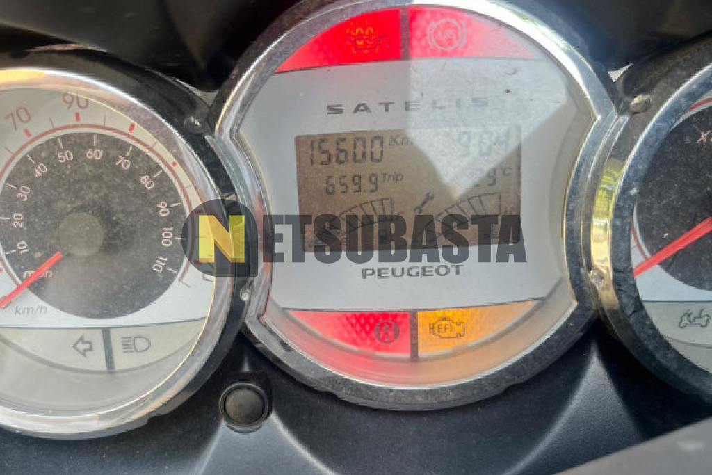 Peugeot Satelis 125 2011