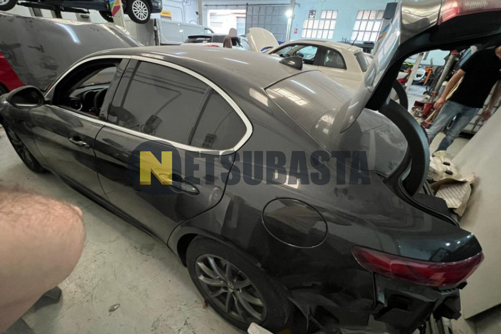 Alfa Romeo Giulia 2.2 Diesel Aut. 8 vel. 2017