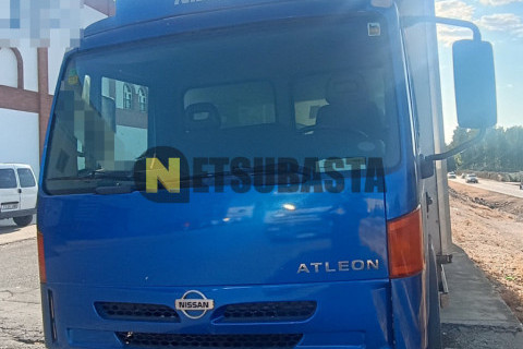 Nissan Atleon 120.35 2001
