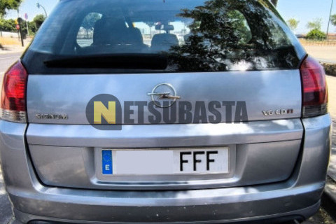 Opel Signum 3.0 V6 CDTi 24V 2006