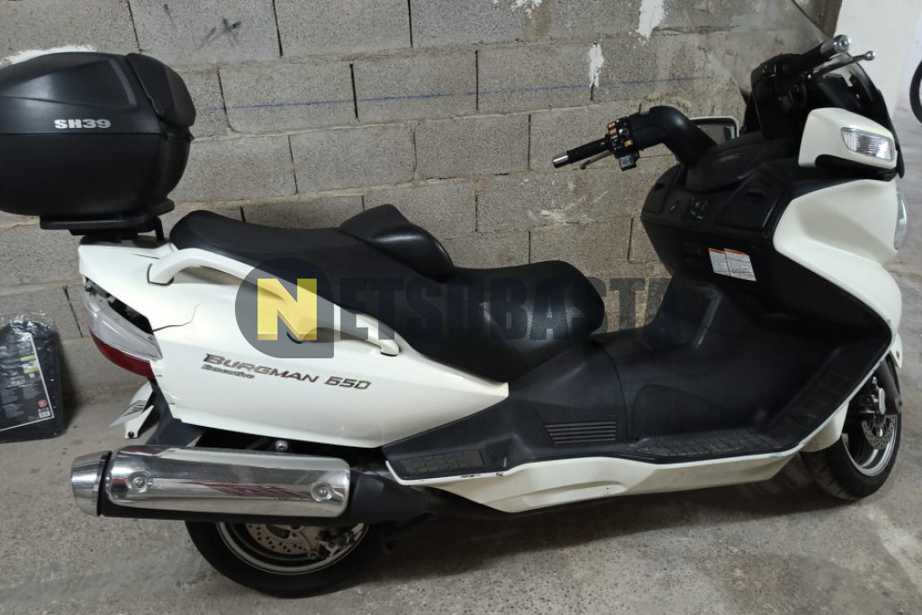 Suzuki Burgman 650 2012