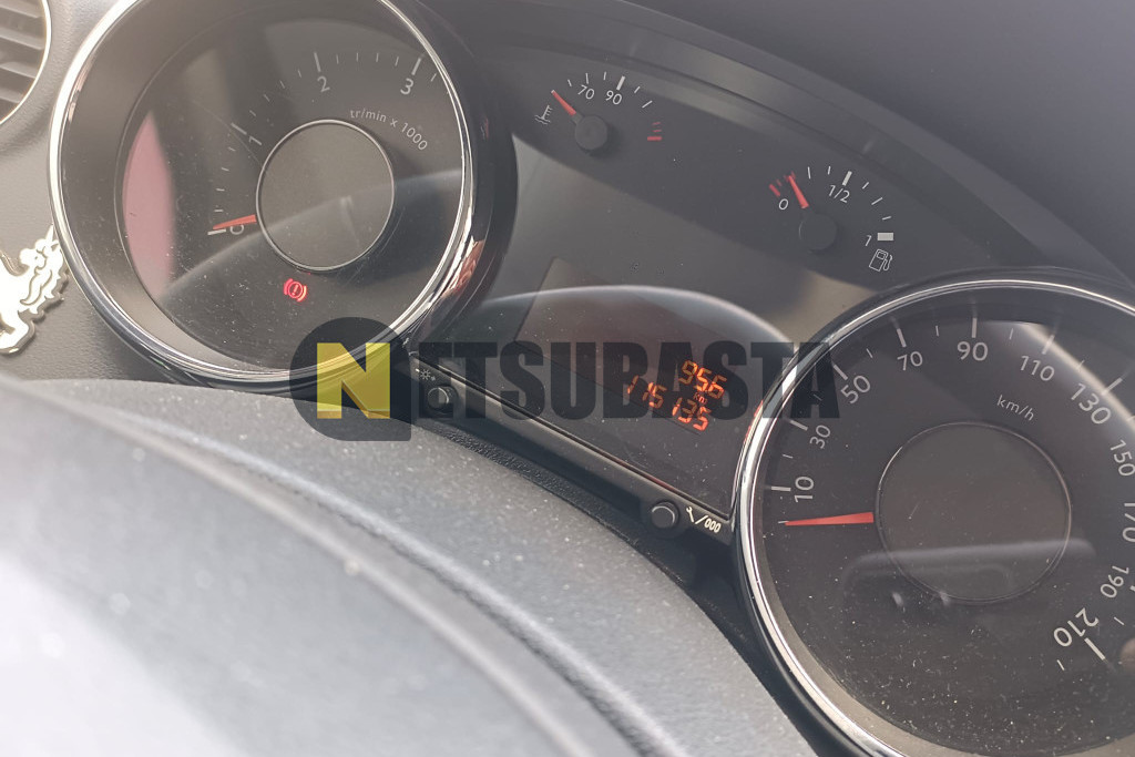 Peugeot 3008 1.6 HDi FAP 2011