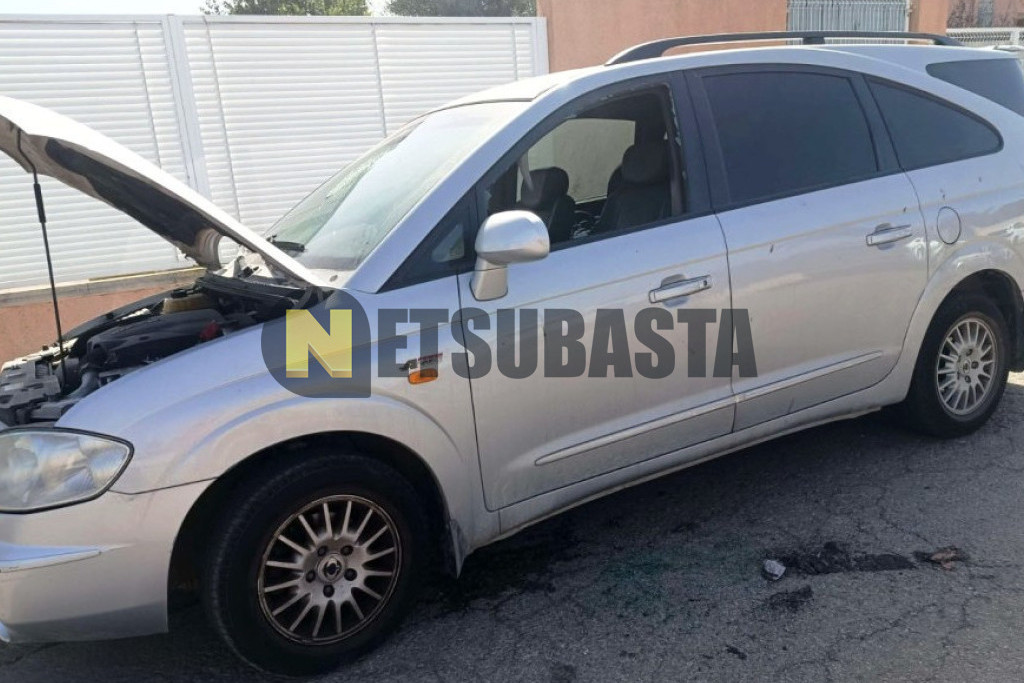 SsangYong Rodius 270Xdi AWD 2006