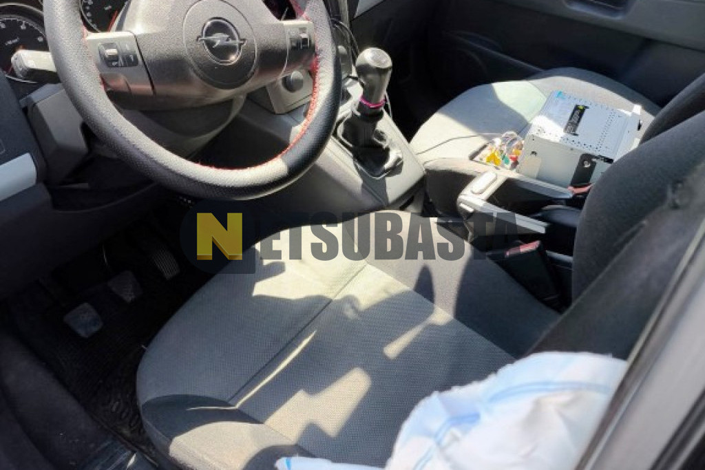 Opel Zafira 1.9 CDTi 8v 2005