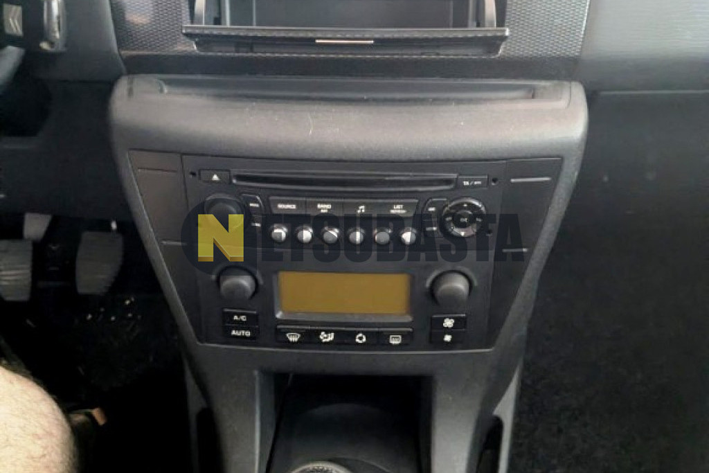 Citroën C4 1.6i 16cv 2006