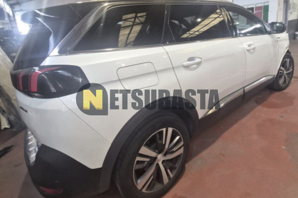 Peugeot 5008 1.5 BlueHDi 2019