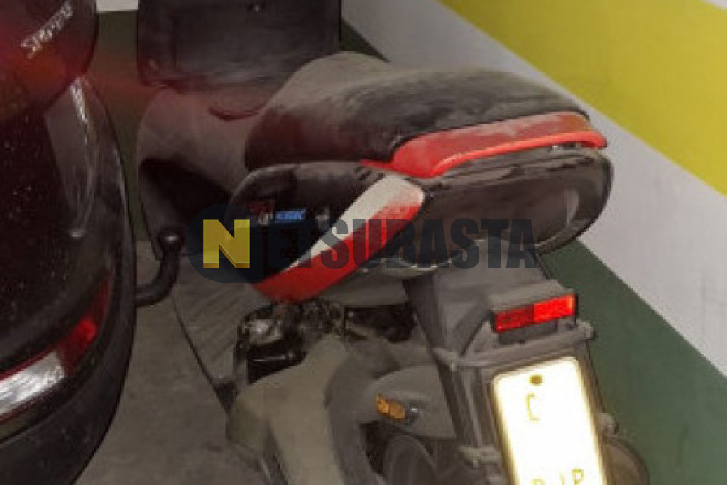 Aprilia Area 51 2001