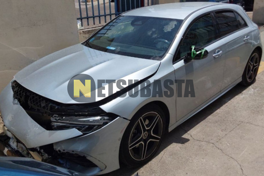 Mercedes-Benz A 180 2024