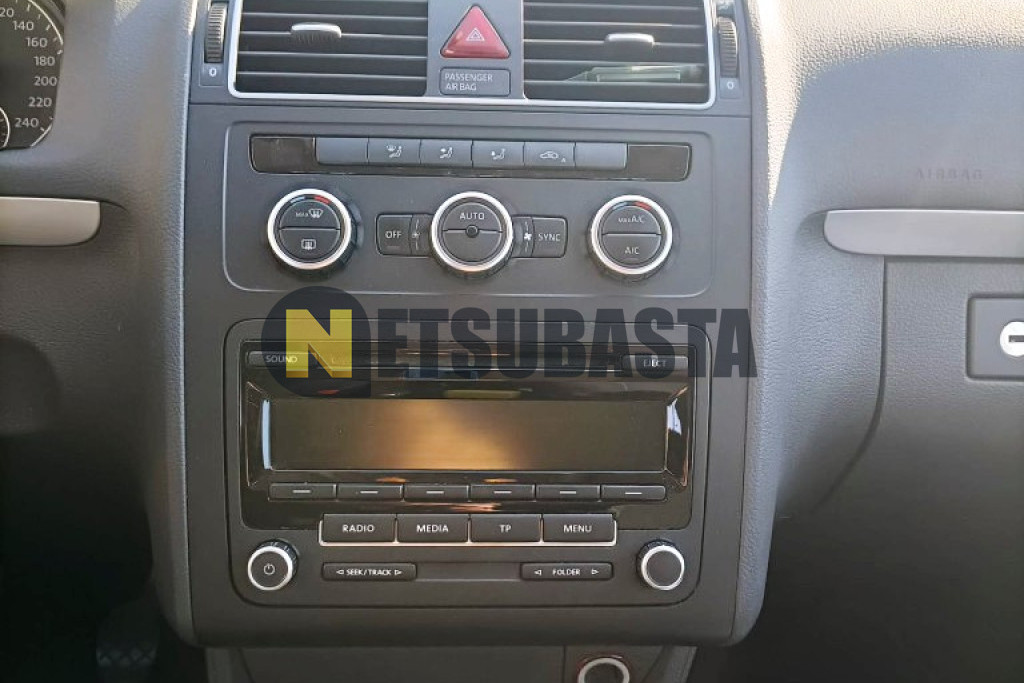 Volkswagen Touran 1.6 TDI 2015