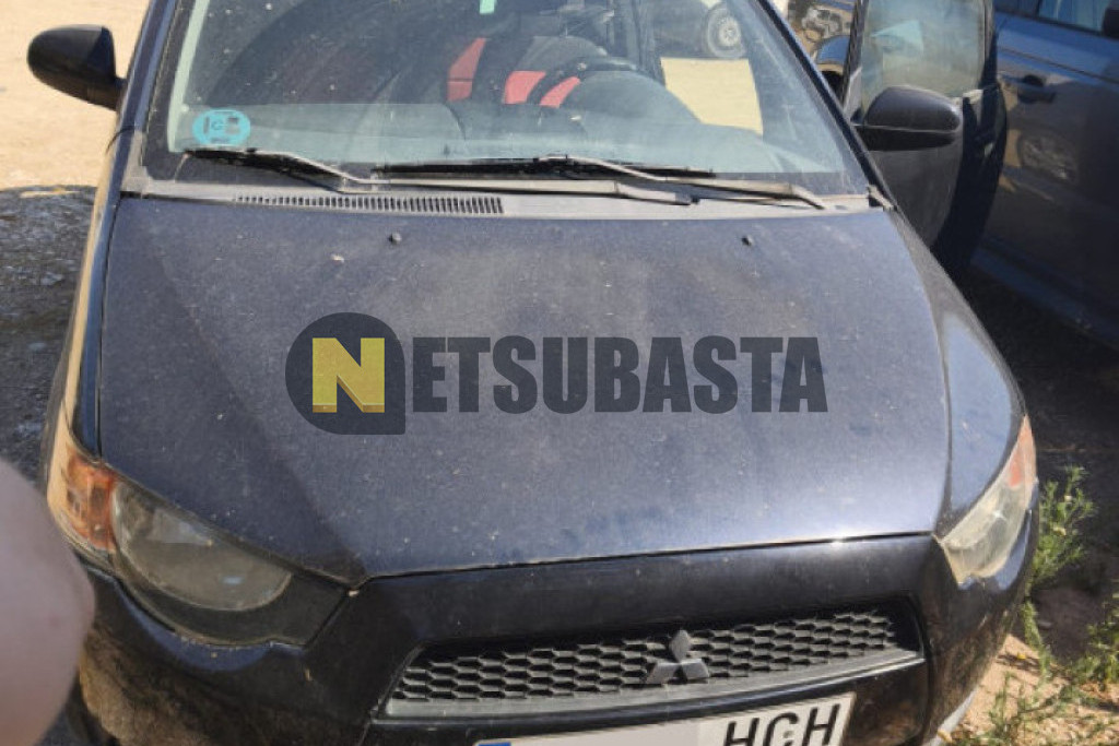 Mitsubishi Colt 1.3 2011