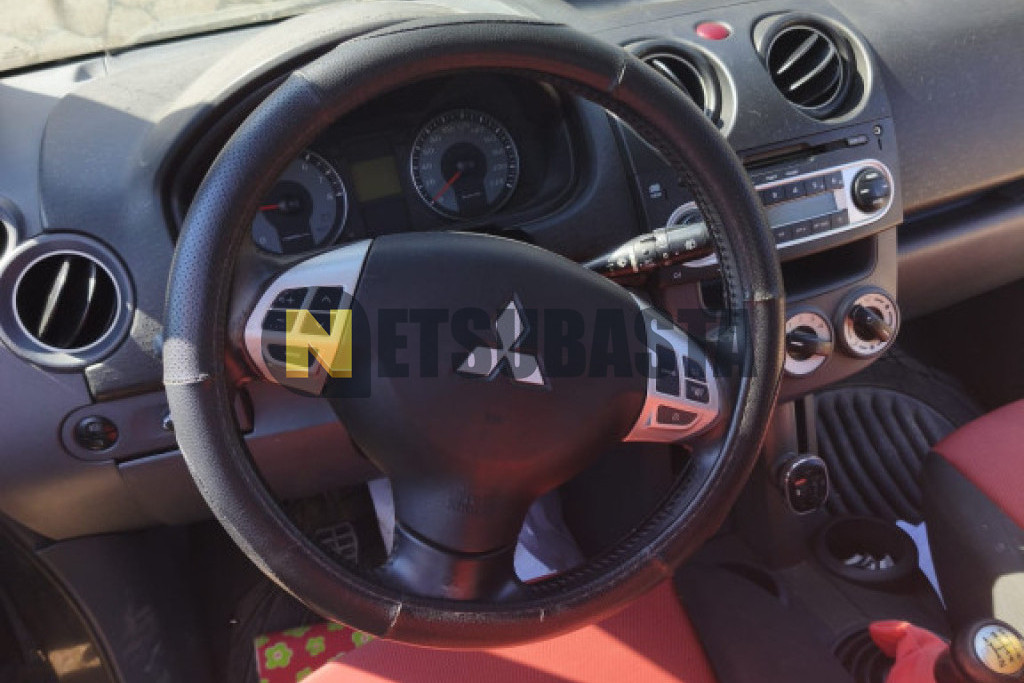 Mitsubishi Colt 1.3 2011