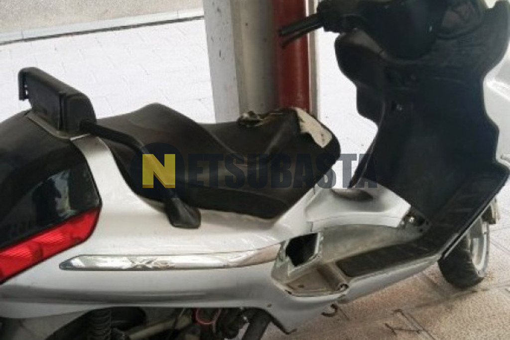 Piaggio X8 125 2004