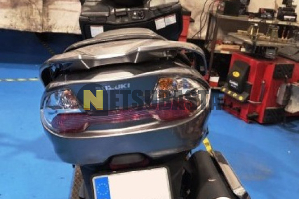 Suzuki Burgman 400 2006