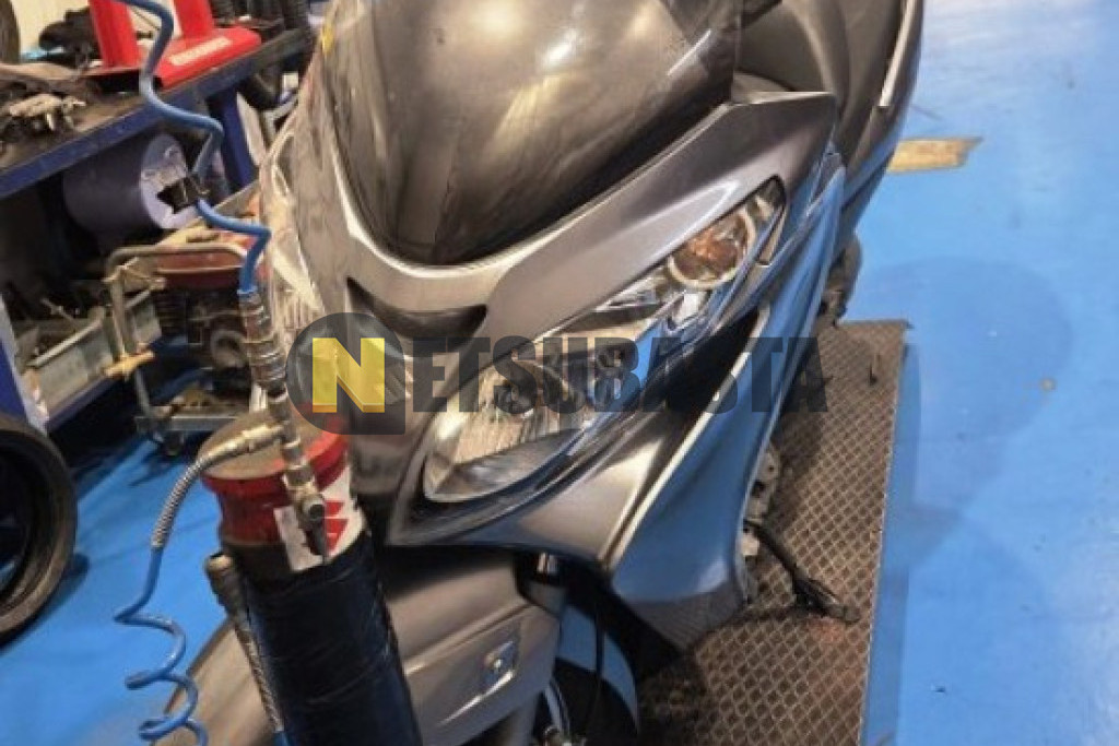 Suzuki Burgman 400 2006