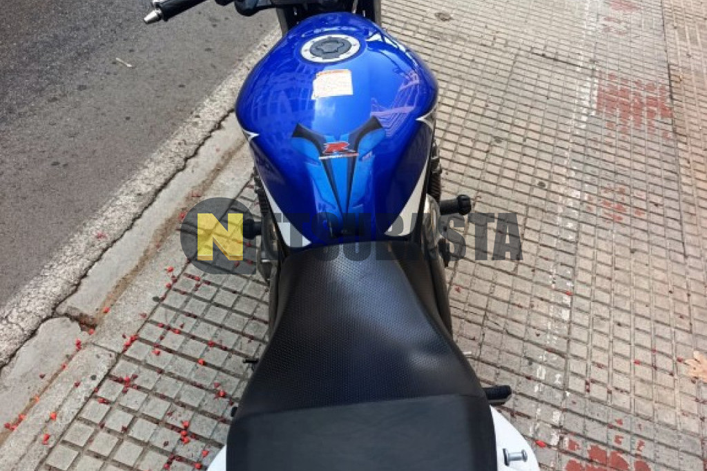 Suzuki GSF 600 2004