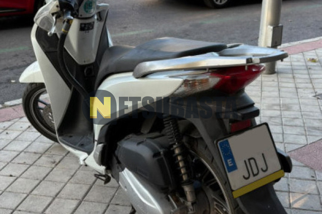 Honda Scoopy SH125 2015