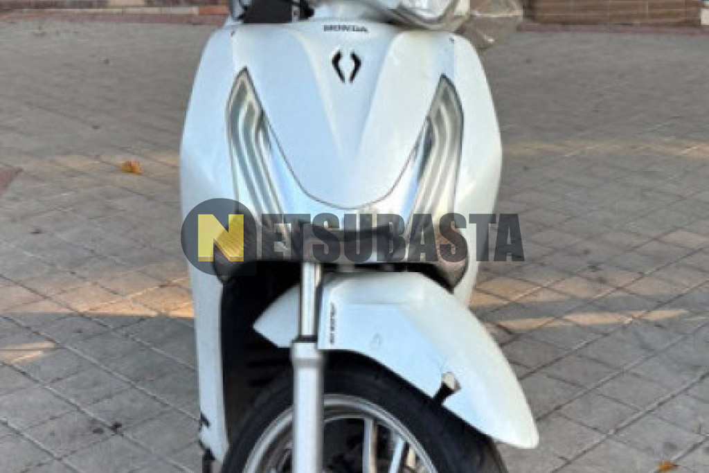Honda Scoopy SH125 2015