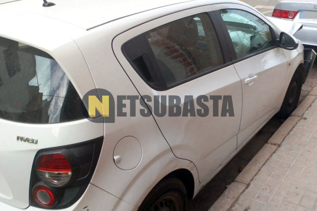Chevrolet Aveo 1.4 16v 2013