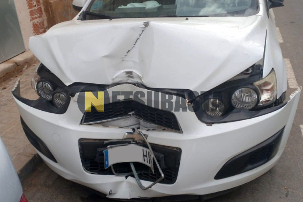 Chevrolet Aveo 1.4 16v 2013