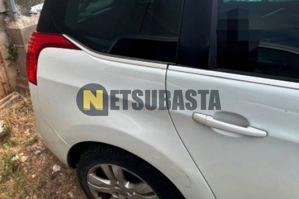 Peugeot 5008 2.0 HDI FAP 2010