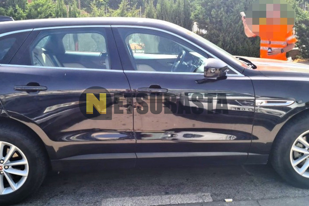 Jaguar F-Pace 2.0 i4D RWD 2017