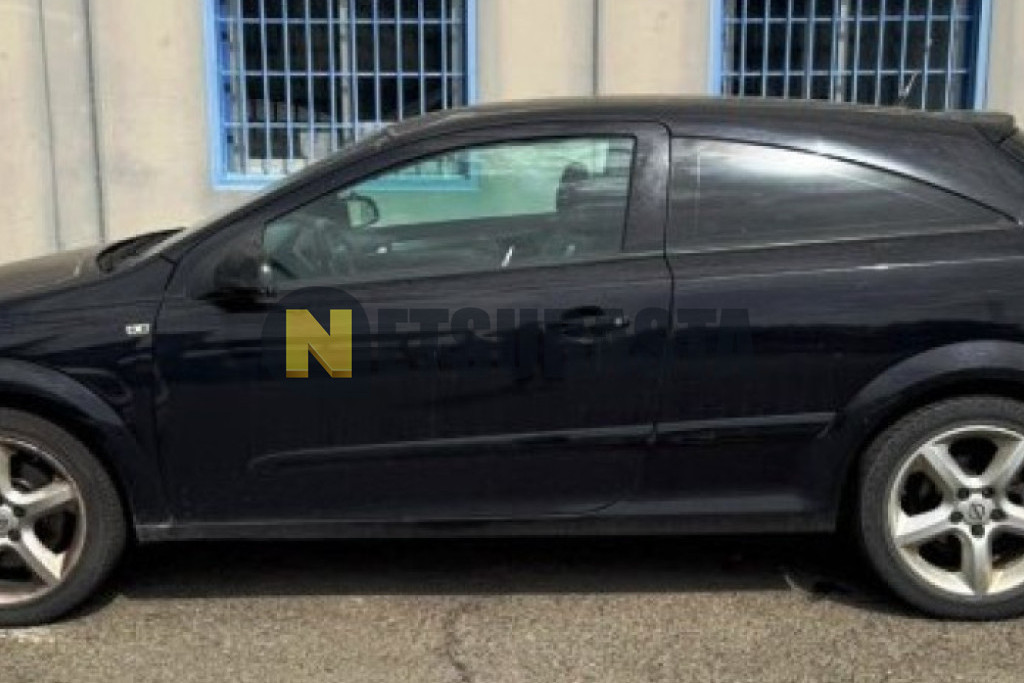 Opel Astra GTC 1.9 CDTi 2006
