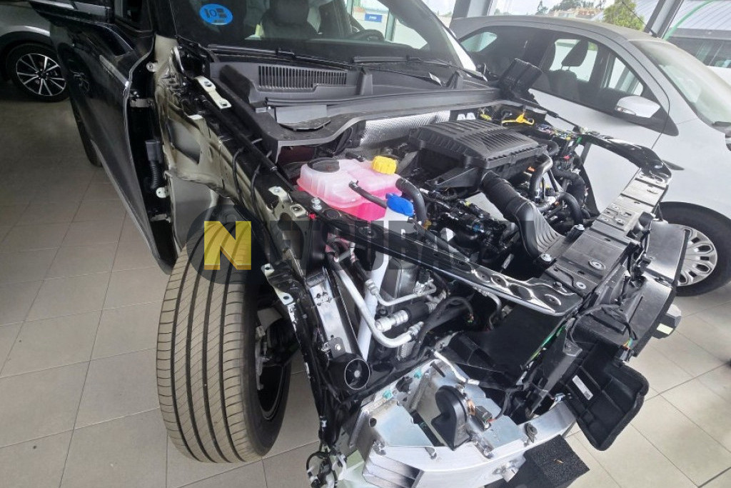 Omoda 9 AWD 1.5 TGDI 2025