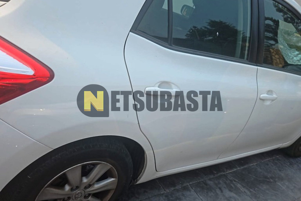 Toyota Auris 1.4 D-4D 2012