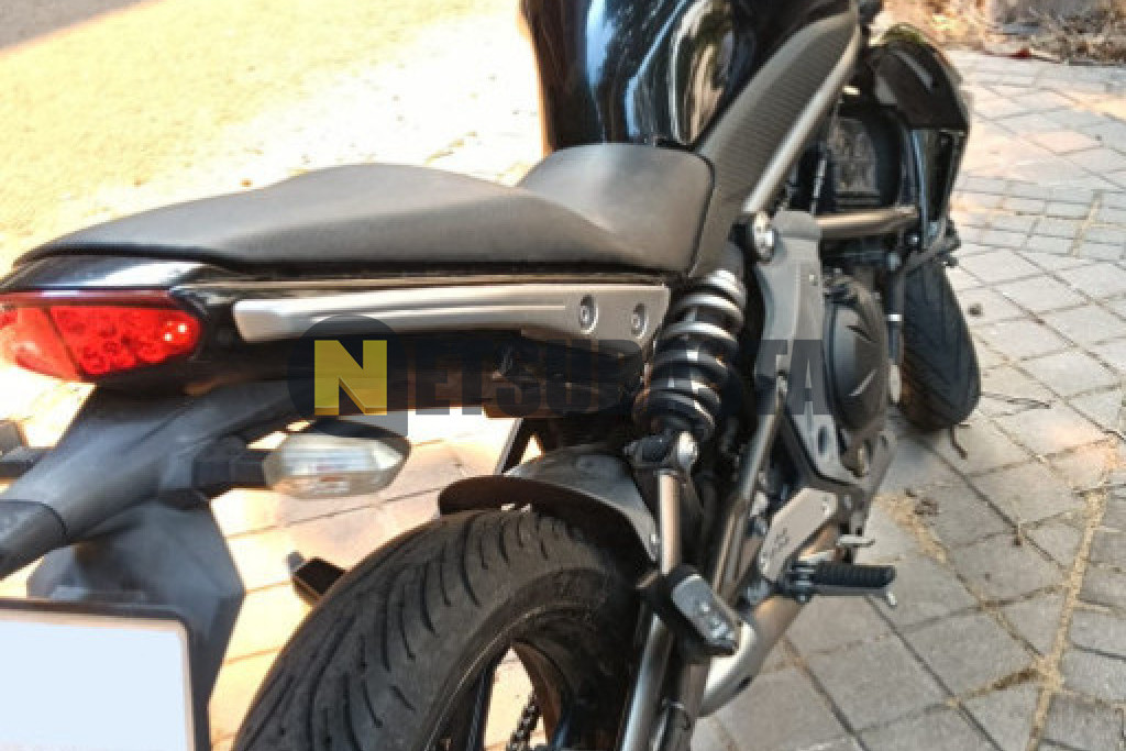 Kawasaki ER 6N 2011